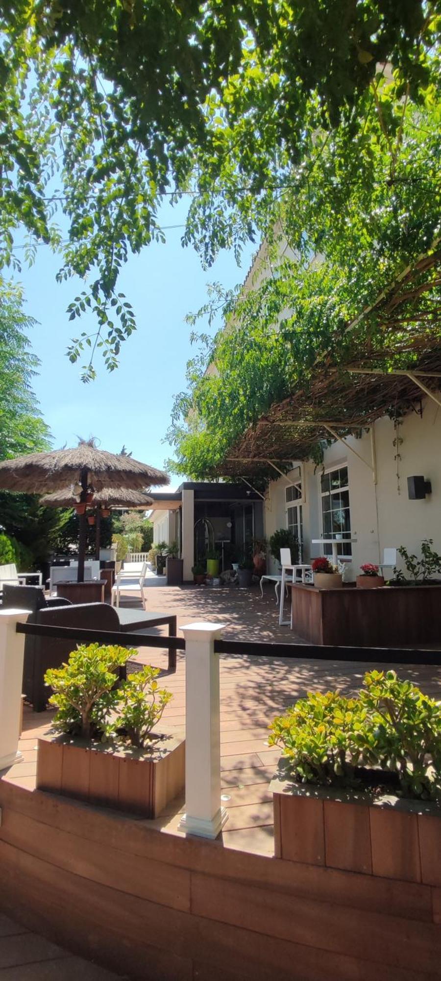 Hotel & Restaurant Figueres Parc Los Hostalets de Llers Exteriér fotografie